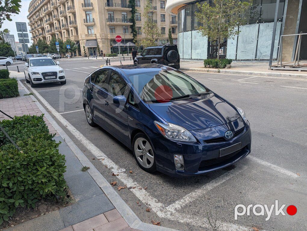 Toyota Prius, 1.8 L, 1.3 kWh, 2010 il, 346 814 km — Avtomobillər, Bakı (11)