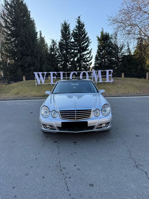 Mercedes-Benz E 240: 2.6 l 2003 il Sedan — Mingəçevir