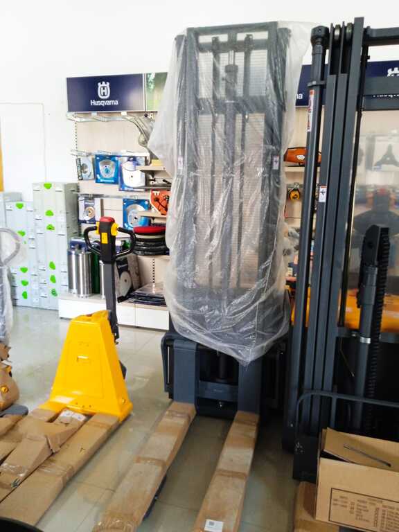 Yukləyici stacker "Hochkraft CDDR15-E/N" — Biznes və avadanlıq, Bakı (3)