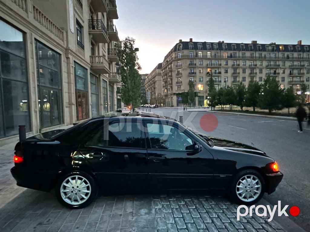 Mercedes C 200, 2.0 L, 1999 il, 284 000 km — Avtomobillər, Bakı (8)