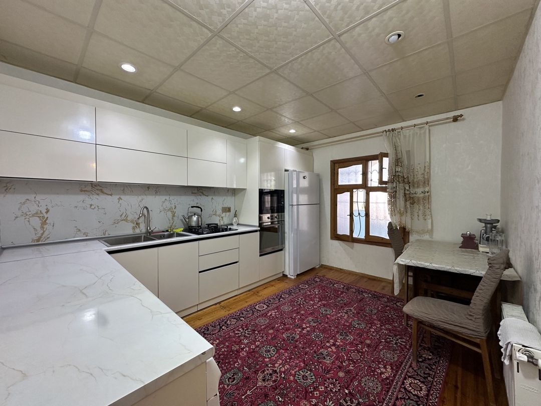 Bağ evi, Mərdəkan qəs — Ev, villa, Bakı (4)