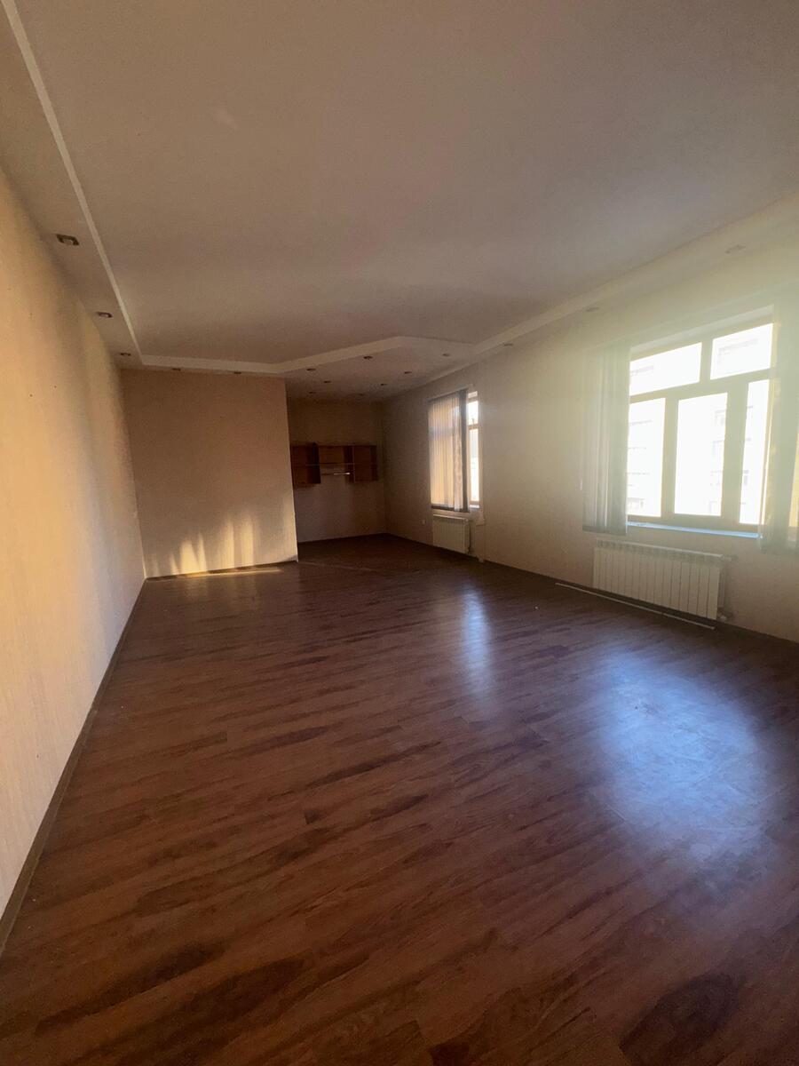 İcarəyə verilir 11 otaqlı ofis 325 m² — Ofis, Bakı (4)
