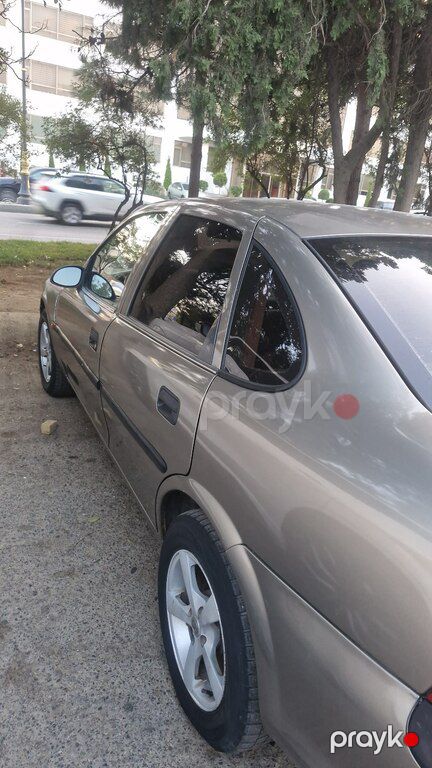Opel Vectra, 1.6 L, 1996 il, 245 000 km — Avtomobillər, Bakı (3)