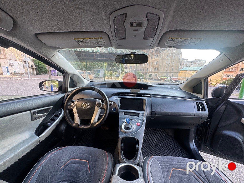Toyota Prius, 1.8 L, 1.3 kWh, 2015 il, 287 000 km — Avtomobillər, Bakı (5)