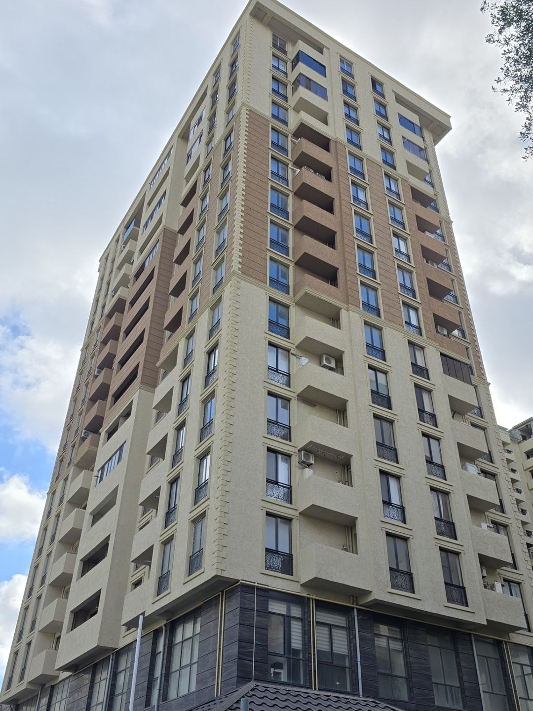 3-otaqlı yeni tikili, Ağ şəhər, 106 m² — Mənzil, Bakı (2)