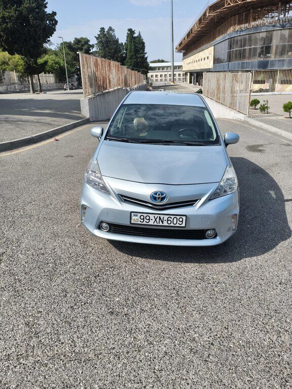 Toyota Prius V, 1.8 L, 1.3 kWh, 2013 il, 305 600 km — Avtomobillər, Bakı