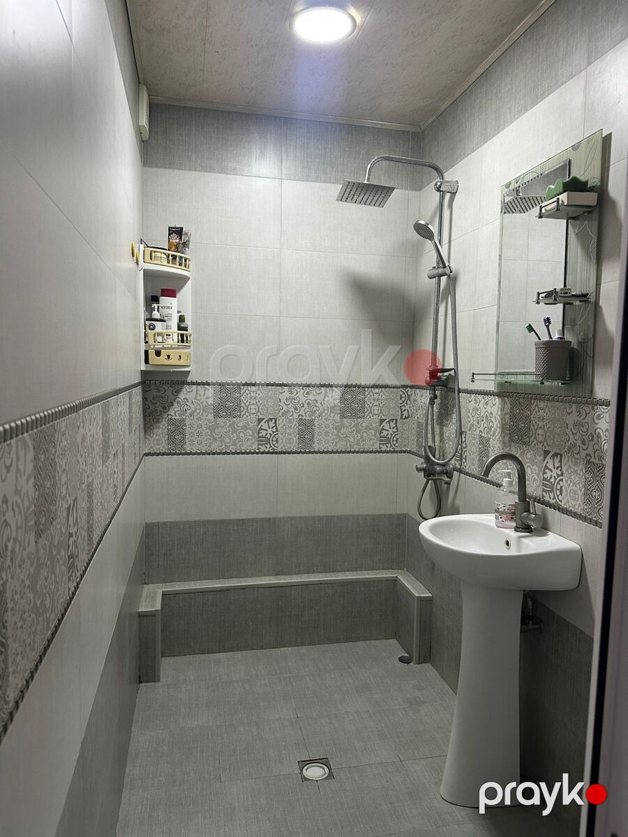 İcarəyə verilir 2 otaqlı köhnə tikili 65 m² — Mənzil, Bakı (9)