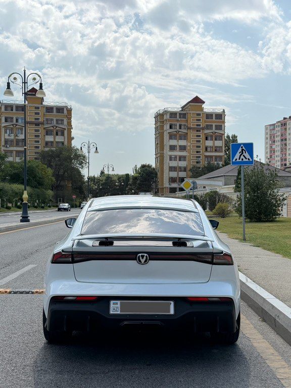 Changan Uni-V iDD, 1.5 L, 18.99 kWh, 2024 il, 41 000 km — Avtomobillər, Bakı (3)
