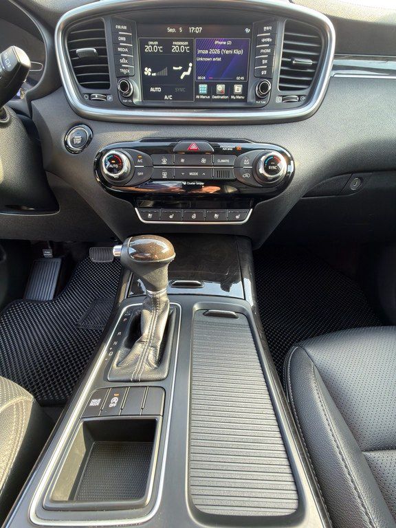 Kia Sorento, 2.0 L, 2015 il, 238 000 km — Avtomobillər, Şəki (10)