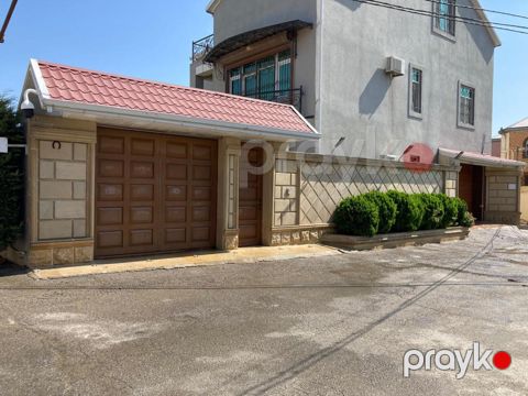 Satılır 6 otaqlı həyət evi/bağ evi 330 m² — Bakı