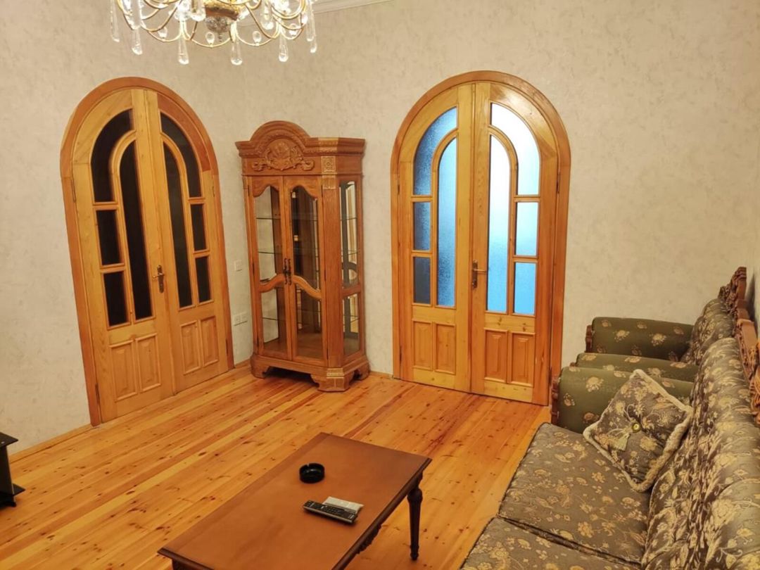 Satılır 2 otaqlı köhnə tikili 70 m² — Mənzil, Bakı (3)