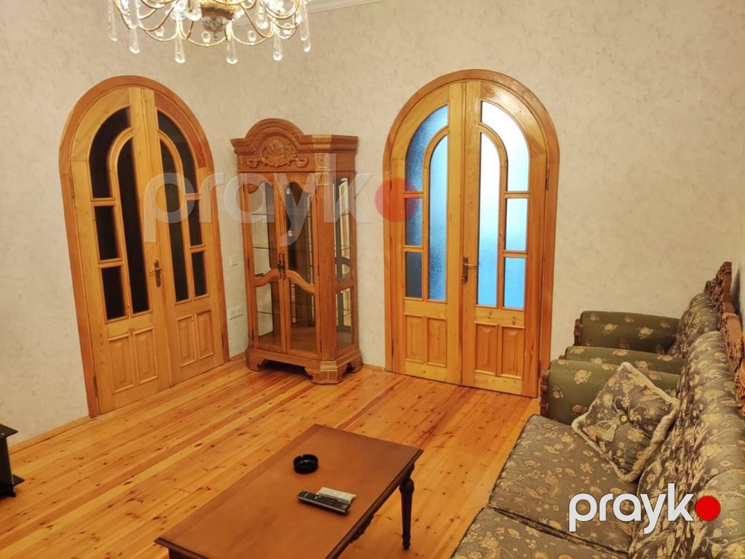 Satılır 2 otaqlı köhnə tikili 70 m² — Mənzil, Bakı (3)