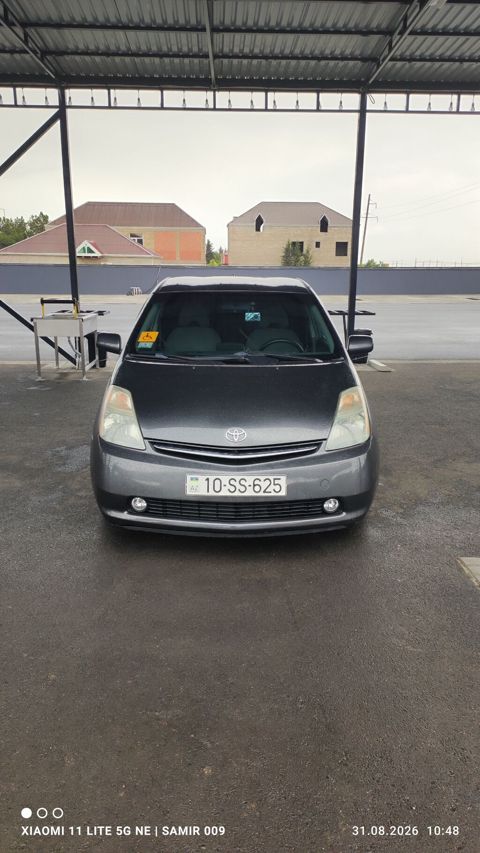 Toyota Prius: 1.6 l 2007 il Sedan — Digah