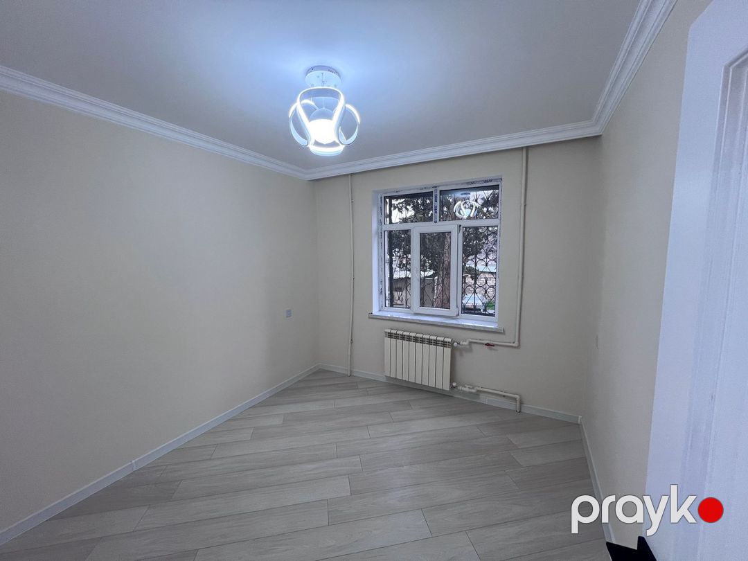 Satılır 4 otaqlı köhnə tikili 110 m² — Mənzil, Bakı (8)