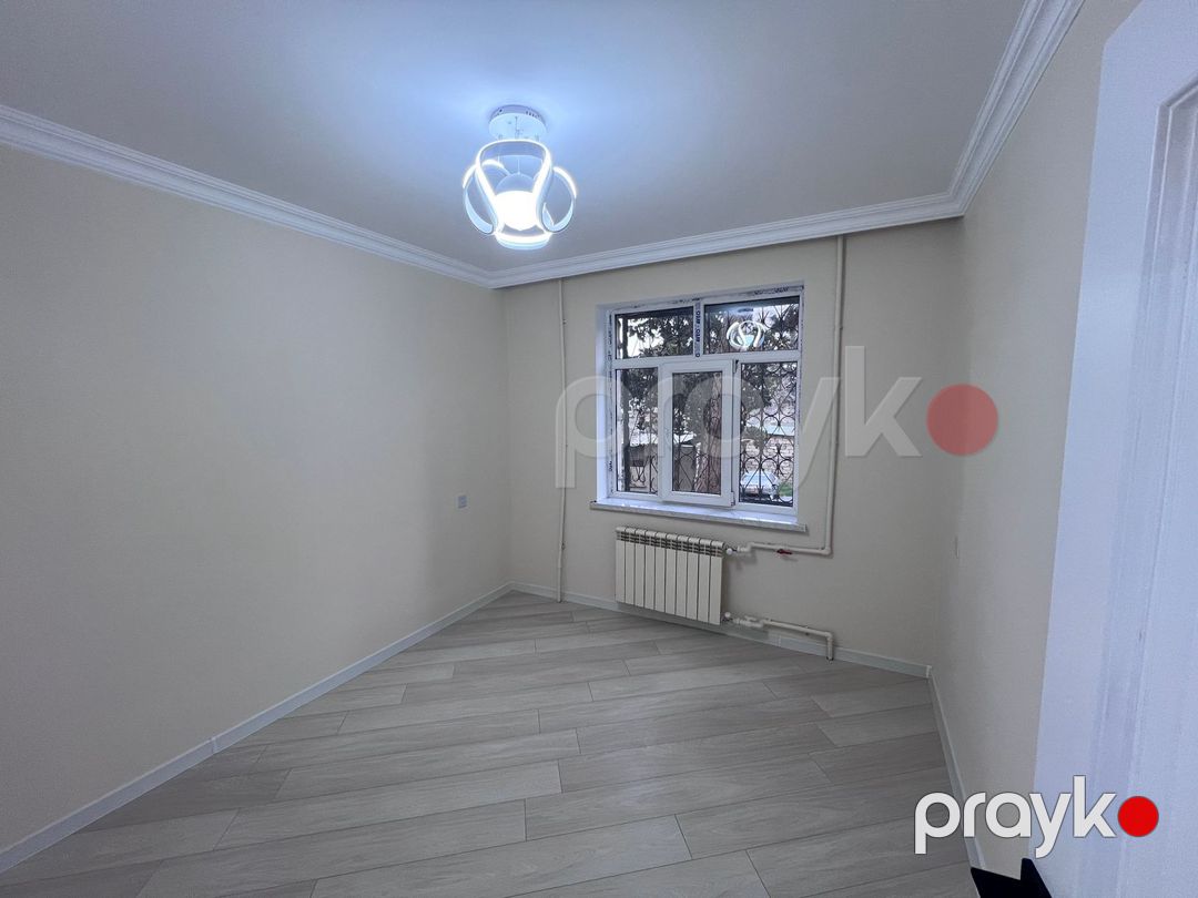 Satılır 4 otaqlı köhnə tikili 110 m² — Mənzil, Bakı (8)