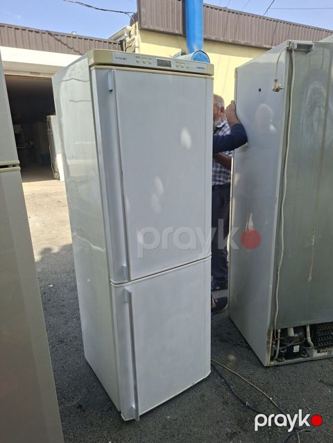 İşlənmiş 2 qapılı Samsung Soyuducu Satılır, rəng - Ağ — Digah