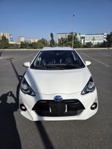 Toyota Aqua, 1.5 L, 0.9 kWh, 2016 il, 87 400 km — Otomobil