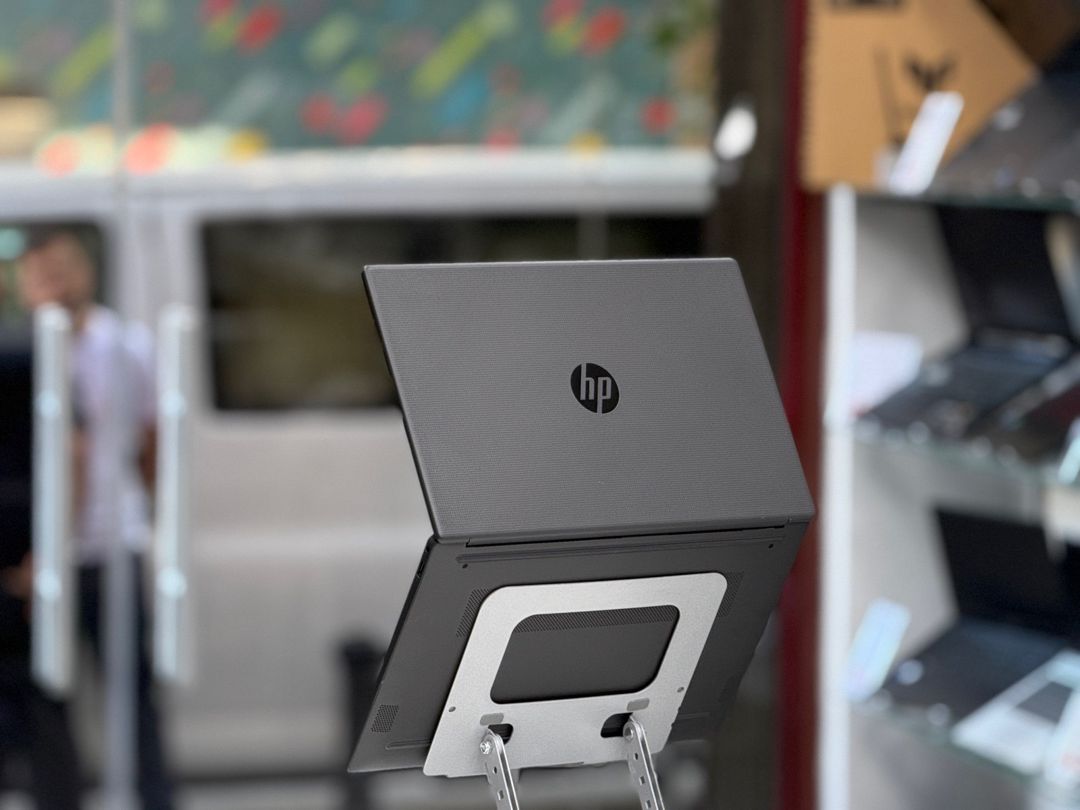 Noutbuk HP 250 G10 — Noutbuklar, Bakı (4)