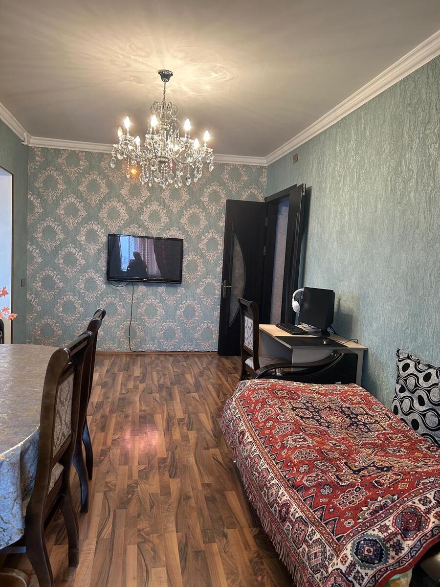 Satılır 2 otaqlı köhnə tikili 60 m² — Mənzil, Bakı (4)
