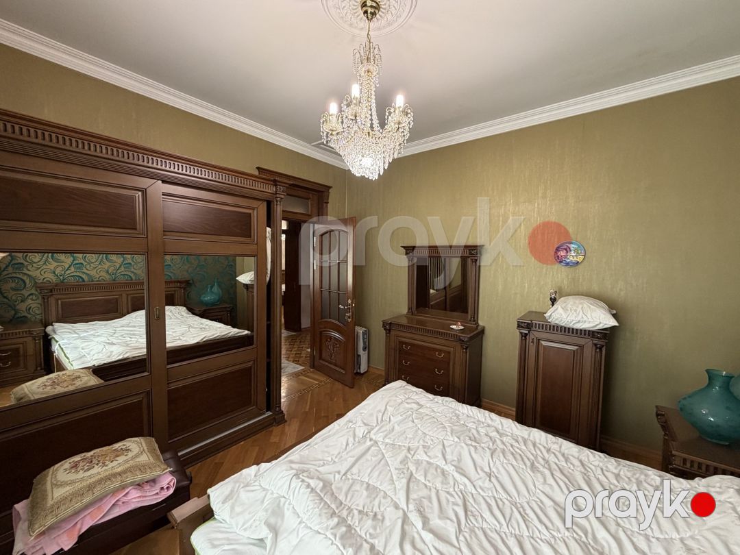 Satılır 5 otaqlı həyət evi/bağ evi 200 m² — Ev, villa, Bakı (11)