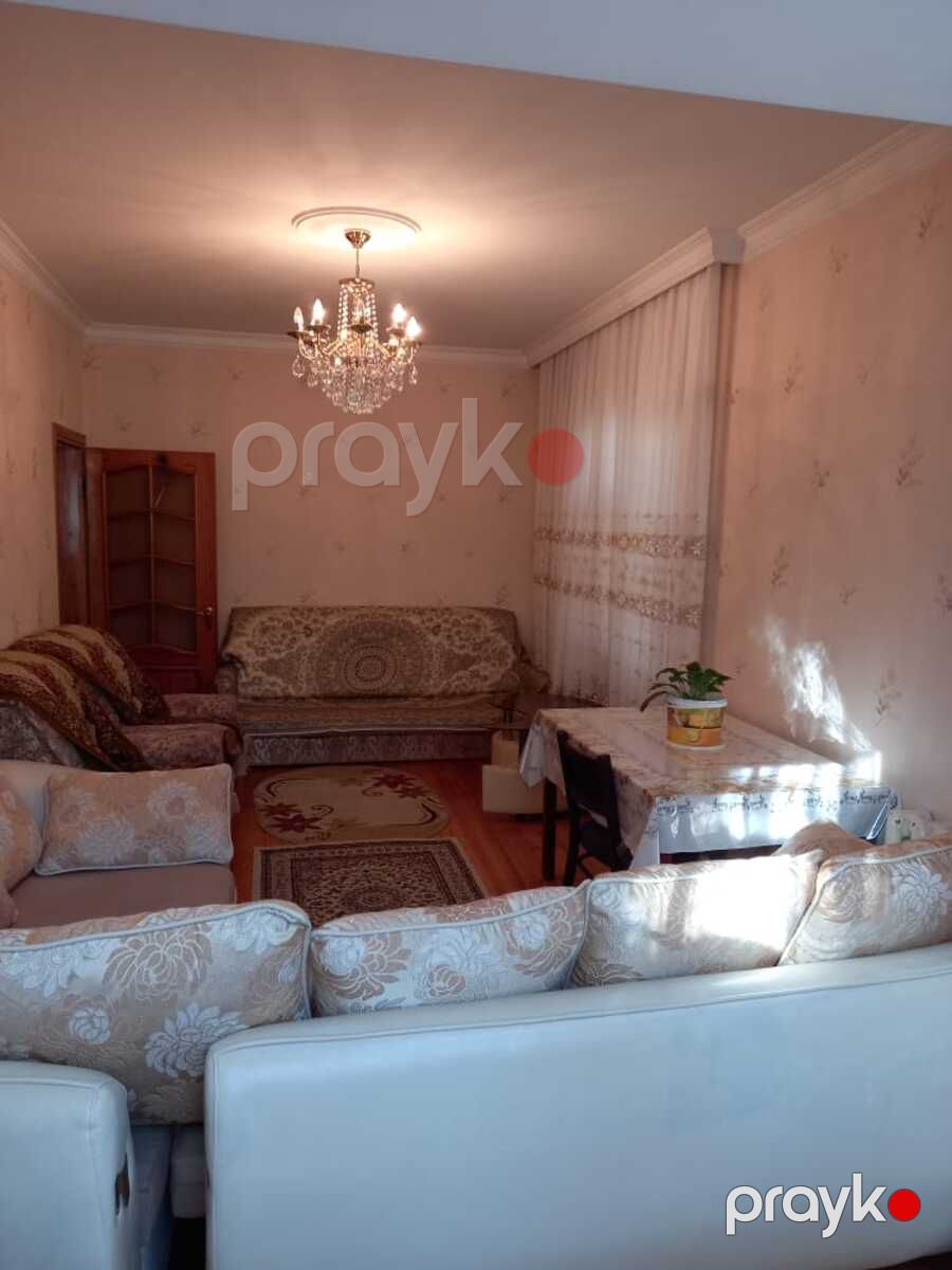 Satılır 4 otaqlı köhnə tikili 110 m² — Mənzil, Bakı (2)