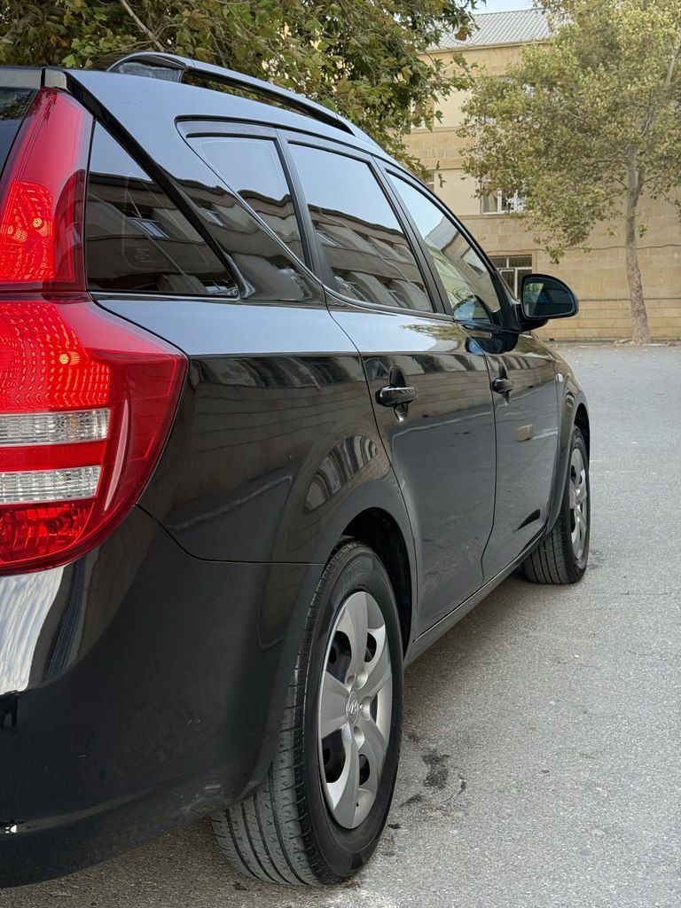 Kia Ceed SW, 1.6 L, 2007 il, 340 000 km — Avtomobillər, Bakı (9)