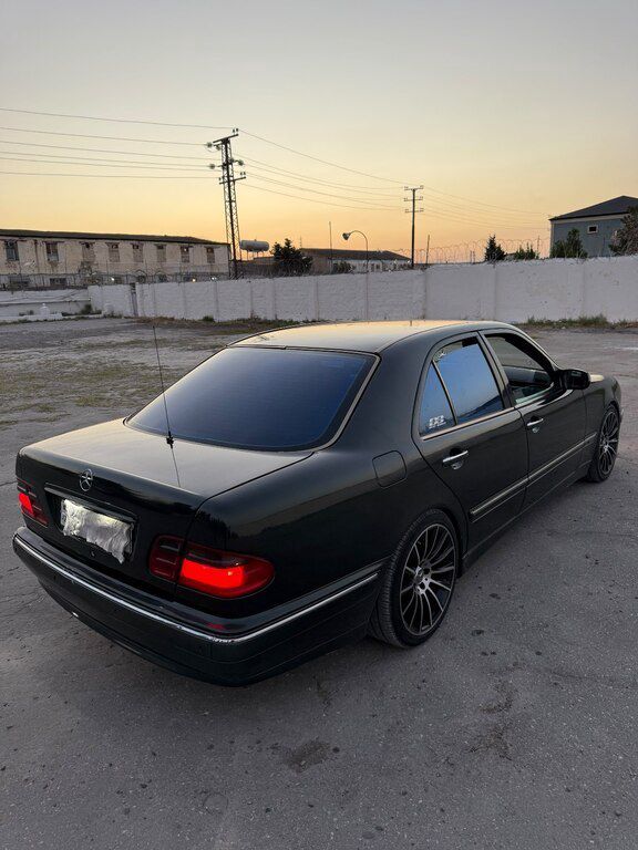 Mercedes E 240, 2.4 L, 2000 il, 470 000 km — Avtomobillər, Bakı (2)