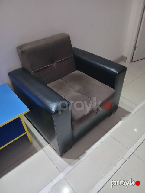 Ofis mebelləri dəsti - 3 nəfərlik qara rəngli dəri/kilkote divan — Bakı