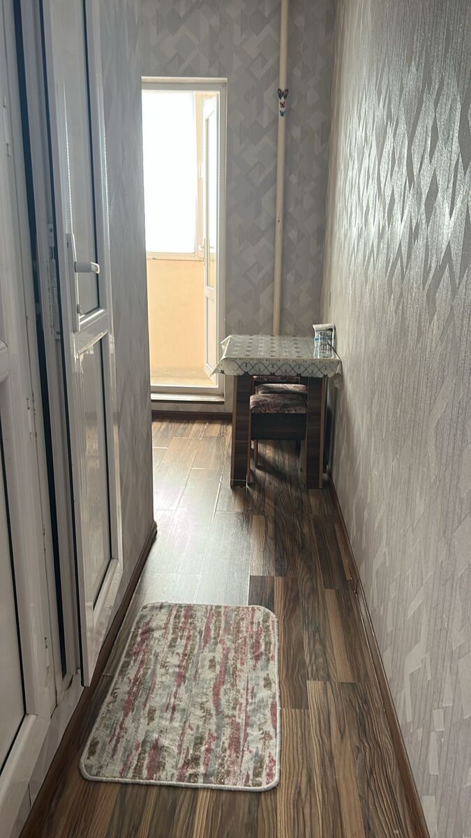 İcarəyə verilir 2 otaqlı köhnə tikili 65 m² — Mənzil, Bakı (8)