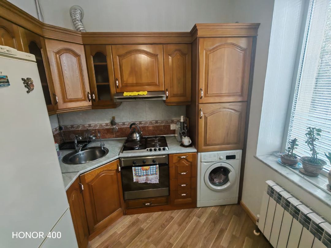 Satış: 3 otaqlı Köhnə tikili, 80 m², Xətai rayonu — Mənzil, Bakı (11)