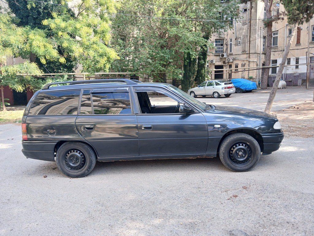 Opel Astra, 1.6 L, 1997 il, 385 000 km — Avtomobillər, Bakı (11)