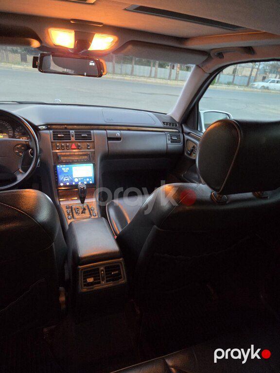 Mercedes E 320, 3.2 L, 2001 il, 315 000 km — Avtomobillər, Goranboy (9)