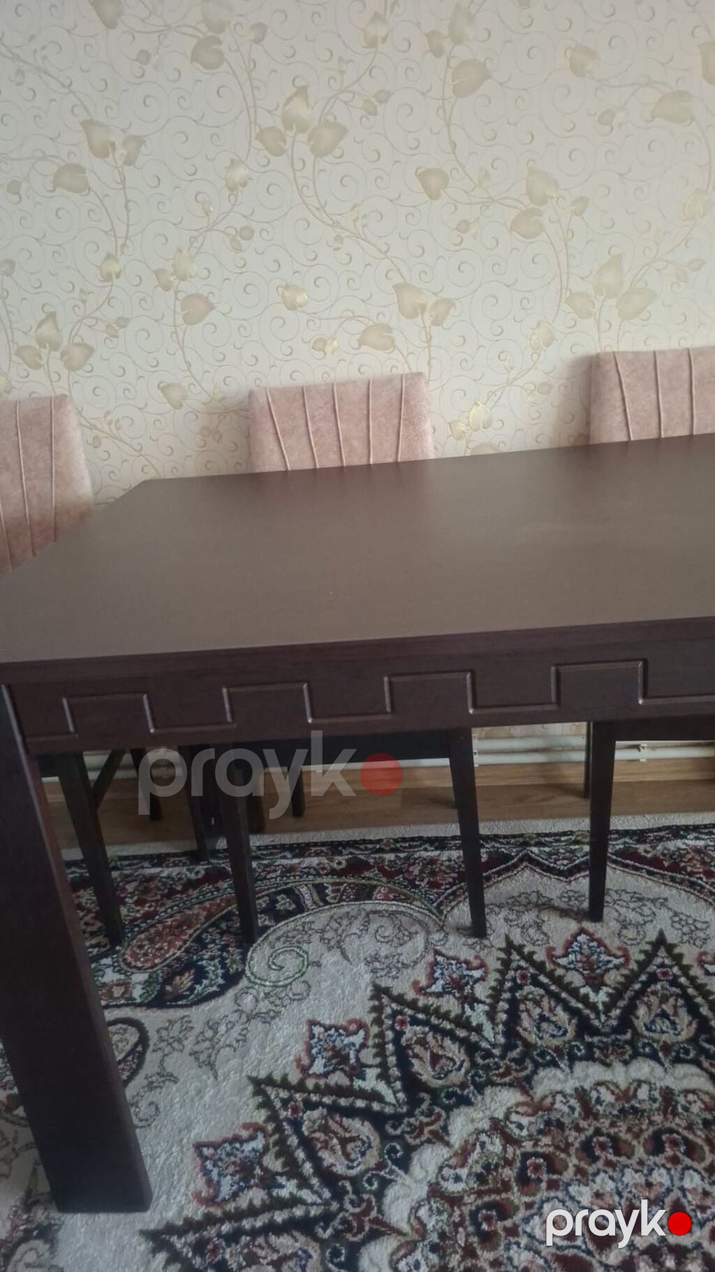 Cox keyfiyetli masa satilir.Yalniz masa satilir stellar yox.Acilmayan — Masalar, Bakı (2)