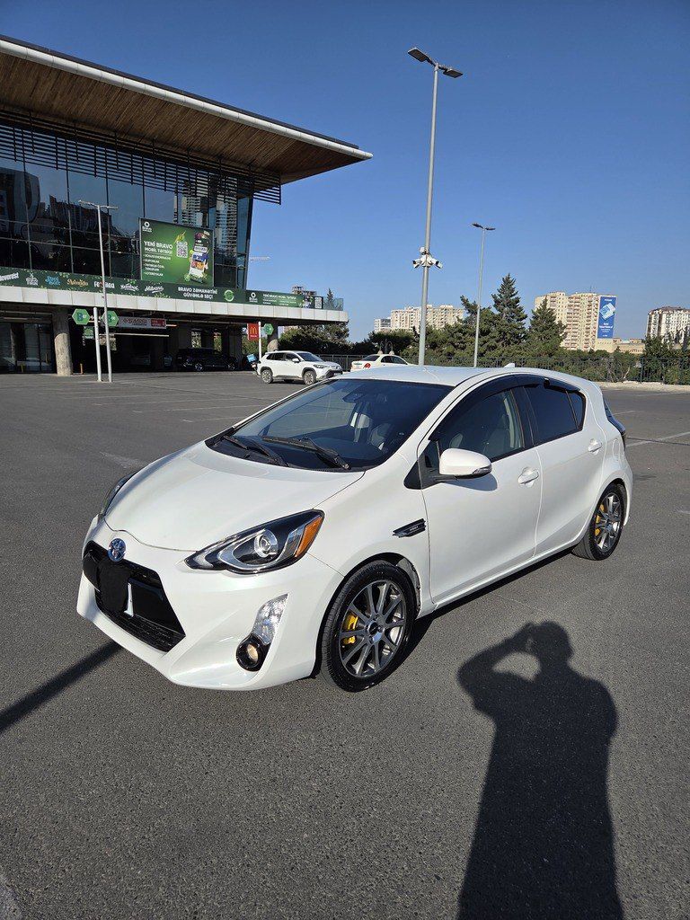 Toyota Aqua, 1.5 L, 0.9 kWh, 2016 il, 87 400 km — Avtomobillər, Bakı (3)