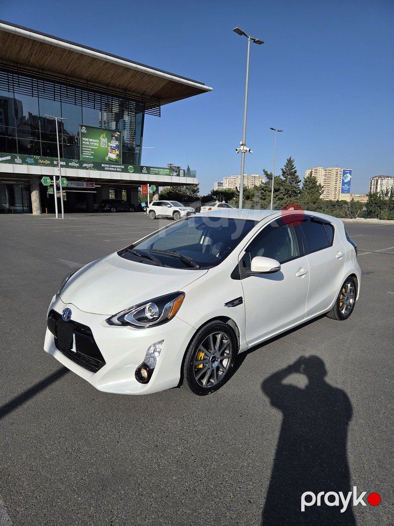 Toyota Aqua, 1.5 L, 0.9 kWh, 2016 il, 87 400 km — Avtomobillər, Bakı (3)