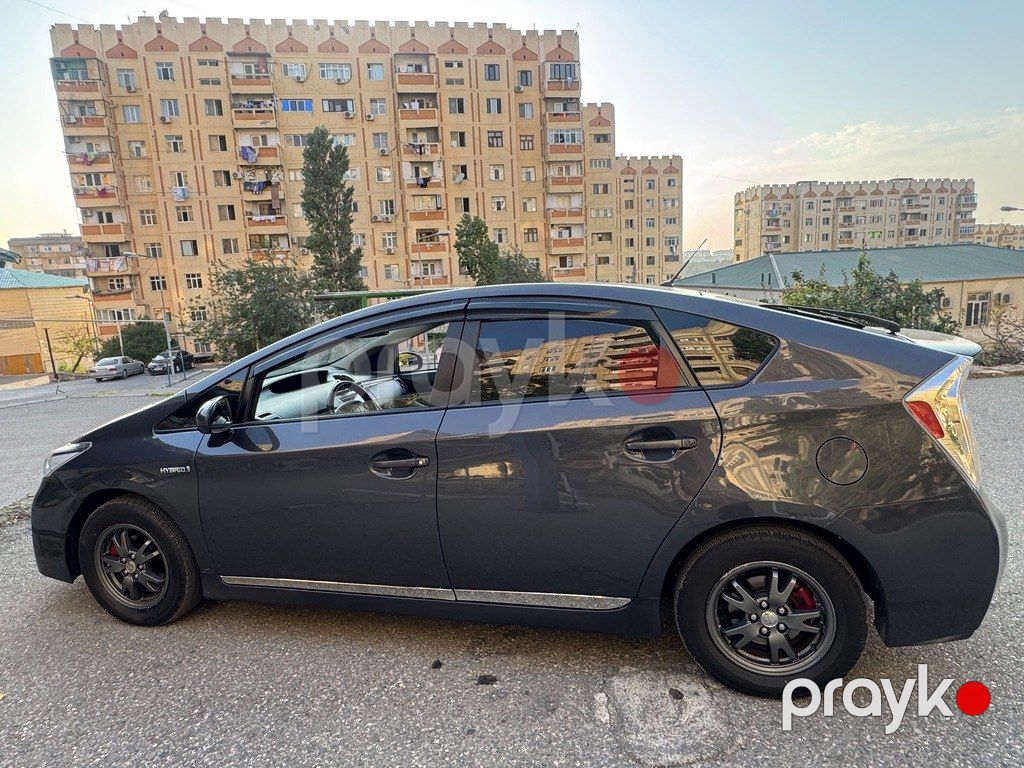 Toyota Prius, 1.8 L, 1.3 kWh, 2015 il, 287 000 km — Avtomobillər, Bakı (2)