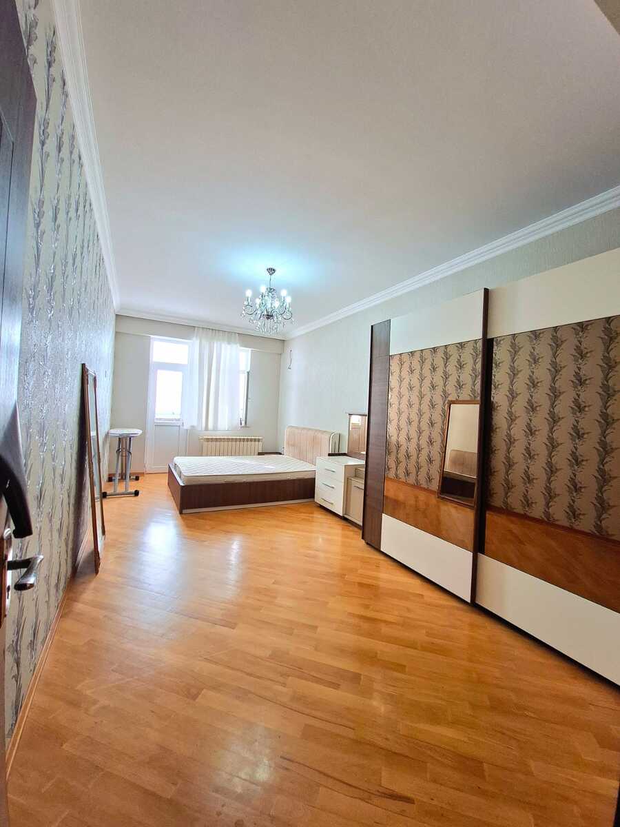 İcarəyə verilir 3 otaqlı yeni tikili 135 m² — Mənzil, Bakı (9)