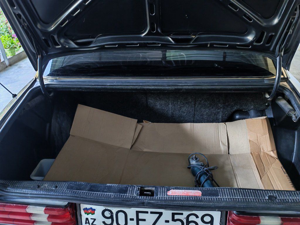 Mercedes 190, 2.0 L, 1991 il, 385 000 km — Avtomobillər, Qəbələ (9)