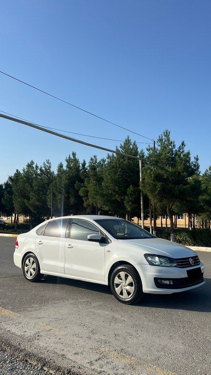 Volkswagen Polo, 1.6 L, 2018 il, 128 000 km — Avtomobillər, Bakı (4)