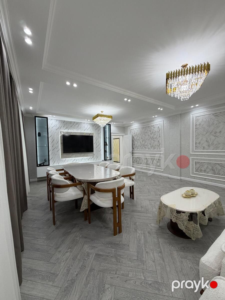 Satılır 5 otaqlı köhnə tikili 130 m² — Mənzil, Bakı (2)