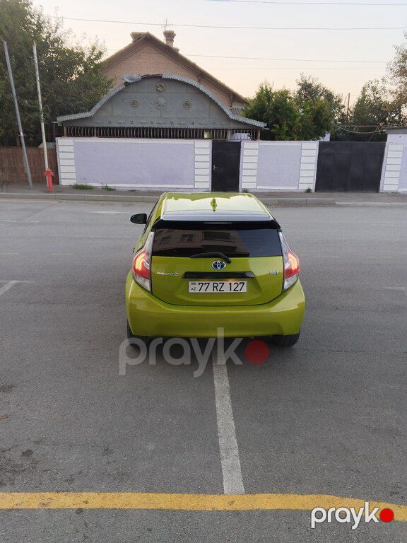 Toyota Prius C, 1.5 L, 6.5 kWh, 2015 il, 300 000 km — Avtomobillər, Xaçmaz (4)