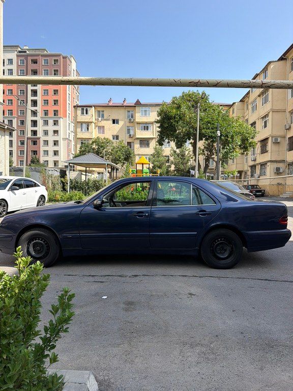 Mercedes E 200, 2.2 L, 2000 il, 480 000 km — Avtomobillər, Bakı (12)