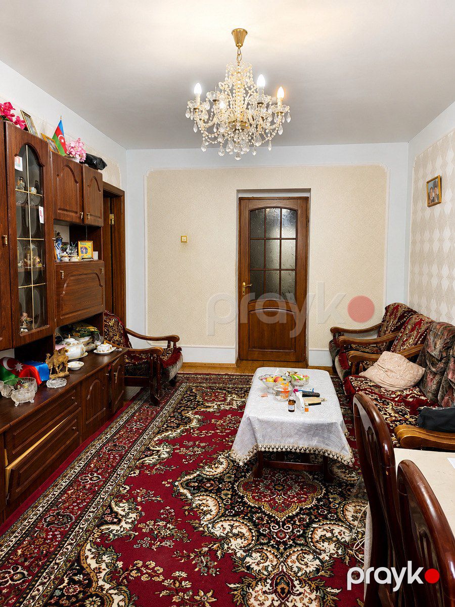 Satılır 4 otaqlı köhnə tikili 90 m² — Mənzil, Bakı (2)
