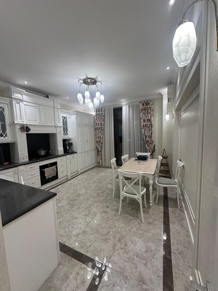 İcarəyə verilir 3 otaqlı yeni tikili 125 m² — Mənzil, Bakı (7)