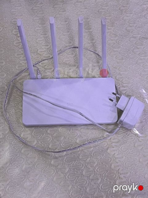Xiaomi Mi Router 3C Wi‑Fi routeri Xüsusiyyətlər: - Model: R3L (Mi — Goranboy