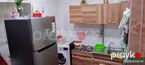 Səbail r.ev satılır 3 otaqli ev şəhərə yaxın yerdi — Bakı