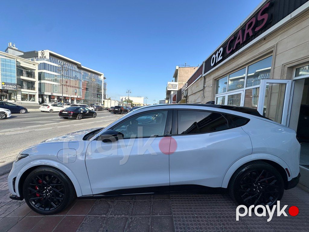 Ford Mustang Mach-E, 88 kWh, 2023 il, 26 300 km — Avtomobillər, Bakı (3)