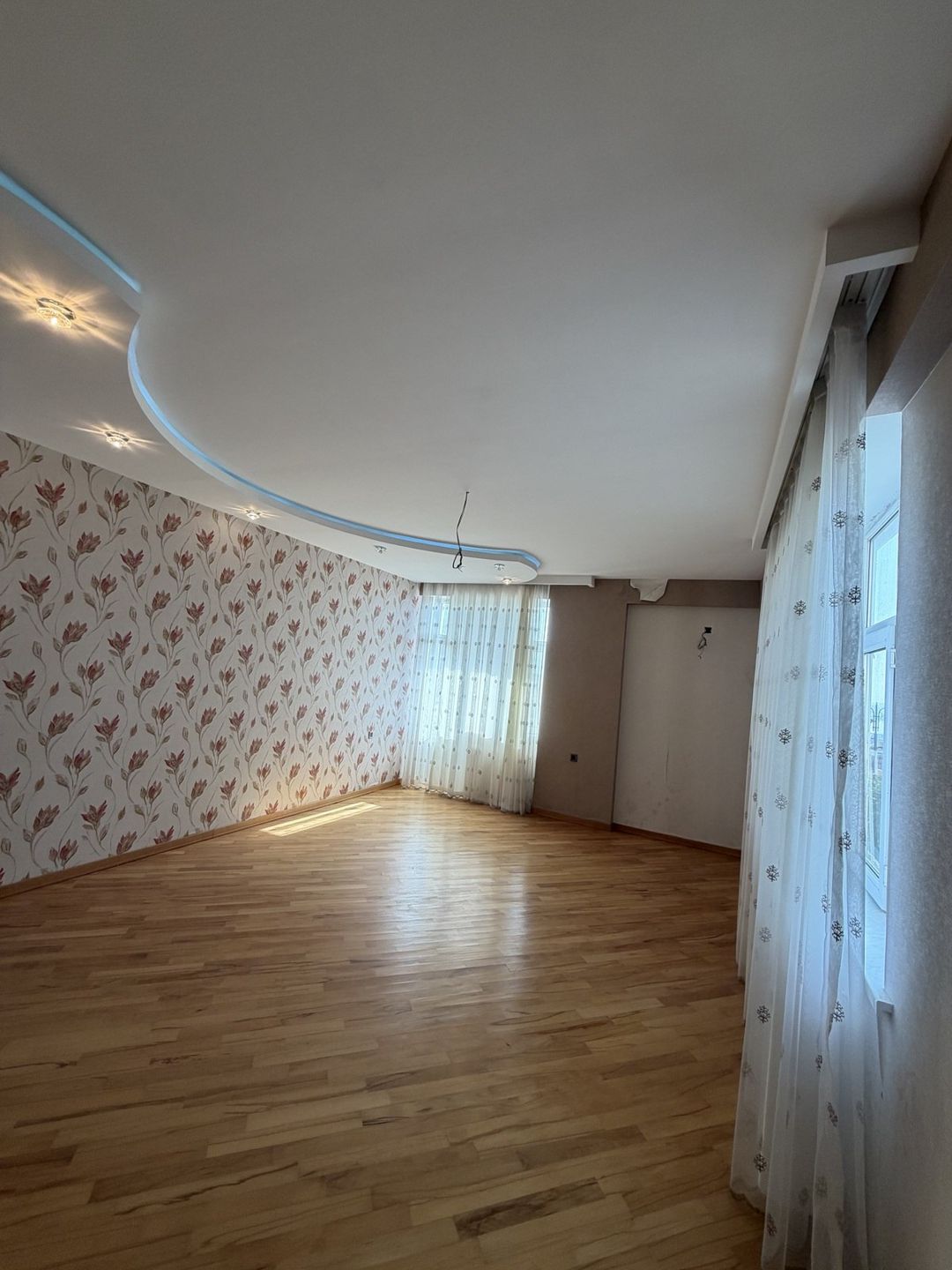 Satılır 3 otaqlı yeni tikili 122 m² — Mənzil, Bakı (2)