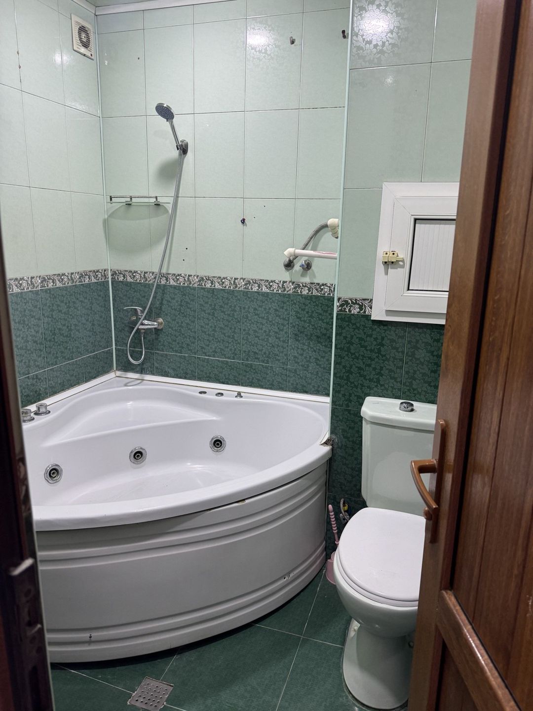 İcarəyə verilir 2 otaqlı köhnə tikili 70 m² — Mənzil, Bakı (9)