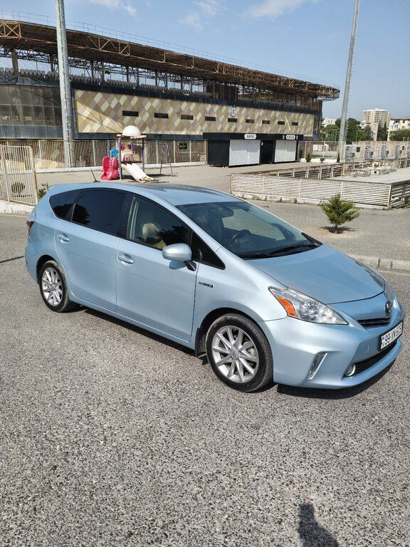 Toyota Prius V, 1.8 L, 1.3 kWh, 2013 il, 305 600 km — Avtomobillər, Bakı (3)